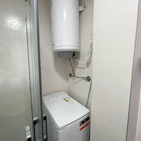 アパート Magenta Kulina Bana