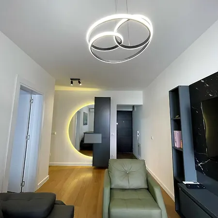 Magenta Kulina Bana ベオグラード