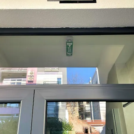 Magenta Kulina Bana *