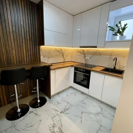 Magenta Kulina Bana * Belgrad